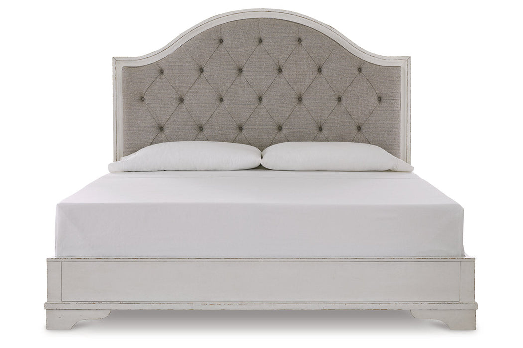 Brollyn Two-tone King Upholstered Panel Bed